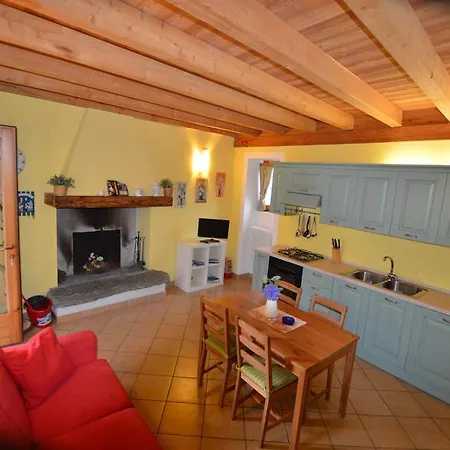 Casa vacanze Casa Vacanza Rustico Lombardo Colico